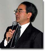 生駒氏